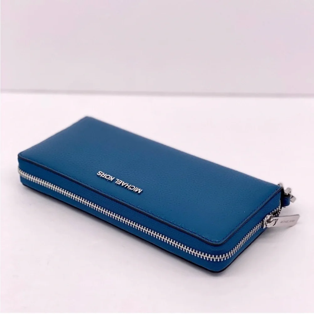 Michael Kors Large Leather Continental Wallet Wristlet Teal